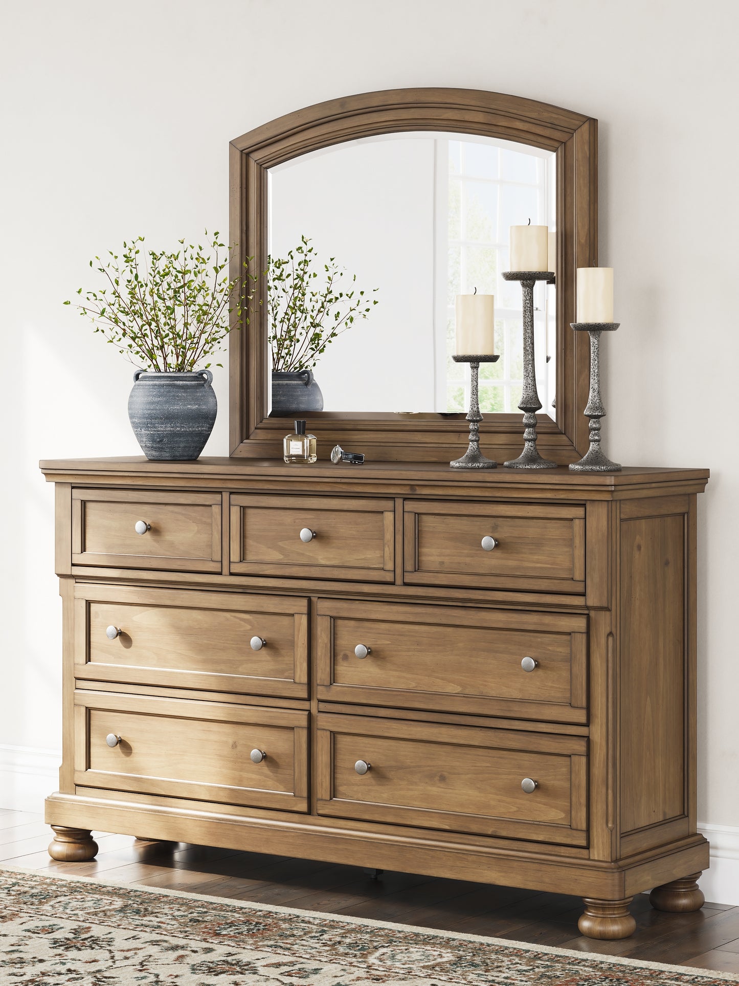 Feddinger King Panel Bed with Mirrored Dresser, Chest and Nightstand