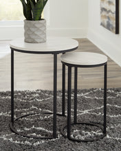 Load image into Gallery viewer, Briarsboro Accent Table Set (2/CN)
