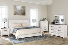 Load image into Gallery viewer, Gerridan King Panel Bed with Mirrored Dresser, Chest and 2 Nightstands

